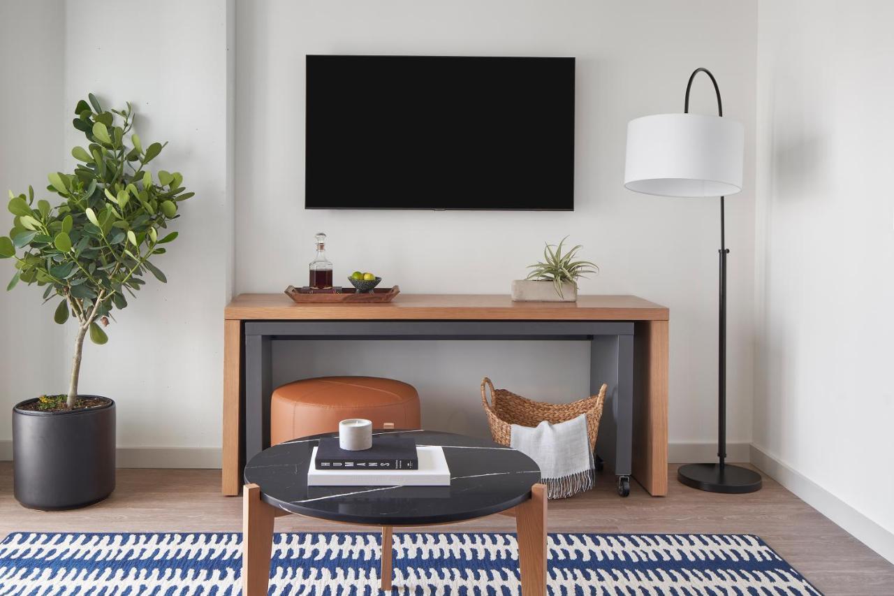 Sentral East Austin At 1614 E Sixth Aparthotel Екстериор снимка